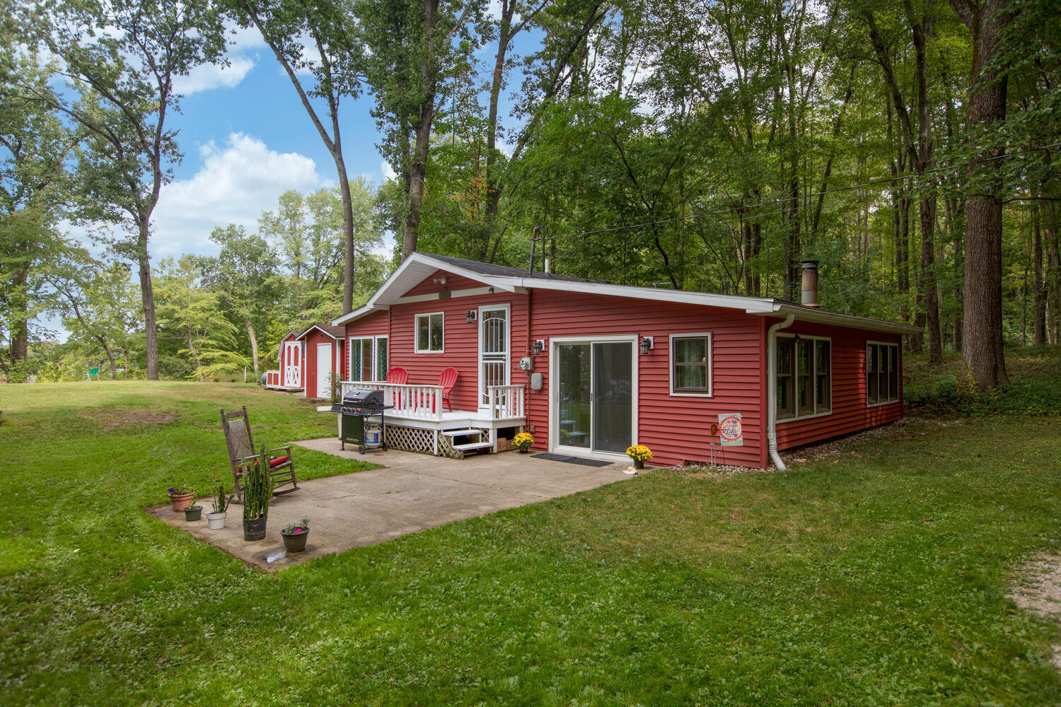10110 Born Street Three Rivers, MI 49093 - Photo 2 of 6 10110 Born St Three Rivers MI-large-004-