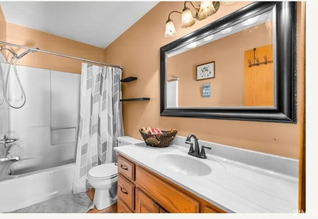 $398,900 | 180 West 500 North, Albion, IN 46701