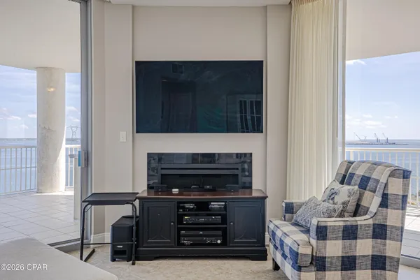 $545,000 | 6422 West US Highway 98, Unit 1006, Panama City Beach, FL 32407