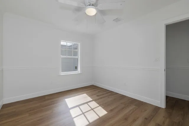 $550,000 | 640 Forest Hill Boulevard, West Palm Beach, FL 33405