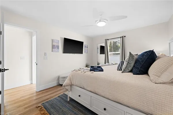 $3,495 | 738 95th Avenue North, Naples, FL 34108