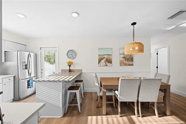 $3,495 | 738 95th Avenue North, Naples, FL 34108