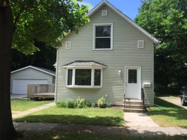 867 Williams Street Muskegon, MI 49442 - Photo 1 of 14 IMG_9807
