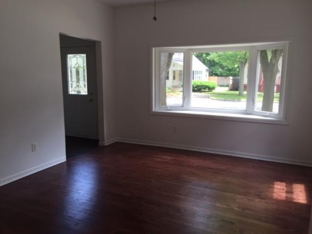 867 Williams Street Muskegon, MI 49442 - Photo 5 of 14 IMG_9816