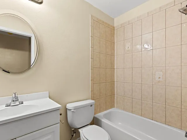 $2,250 | 254 Southwest Bridgeport Drive, Port St. Lucie, FL 34953