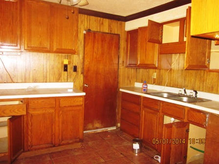 824 Pop Hollow Road Clinton, TN 37716 - Photo 2 of 6 kitchen