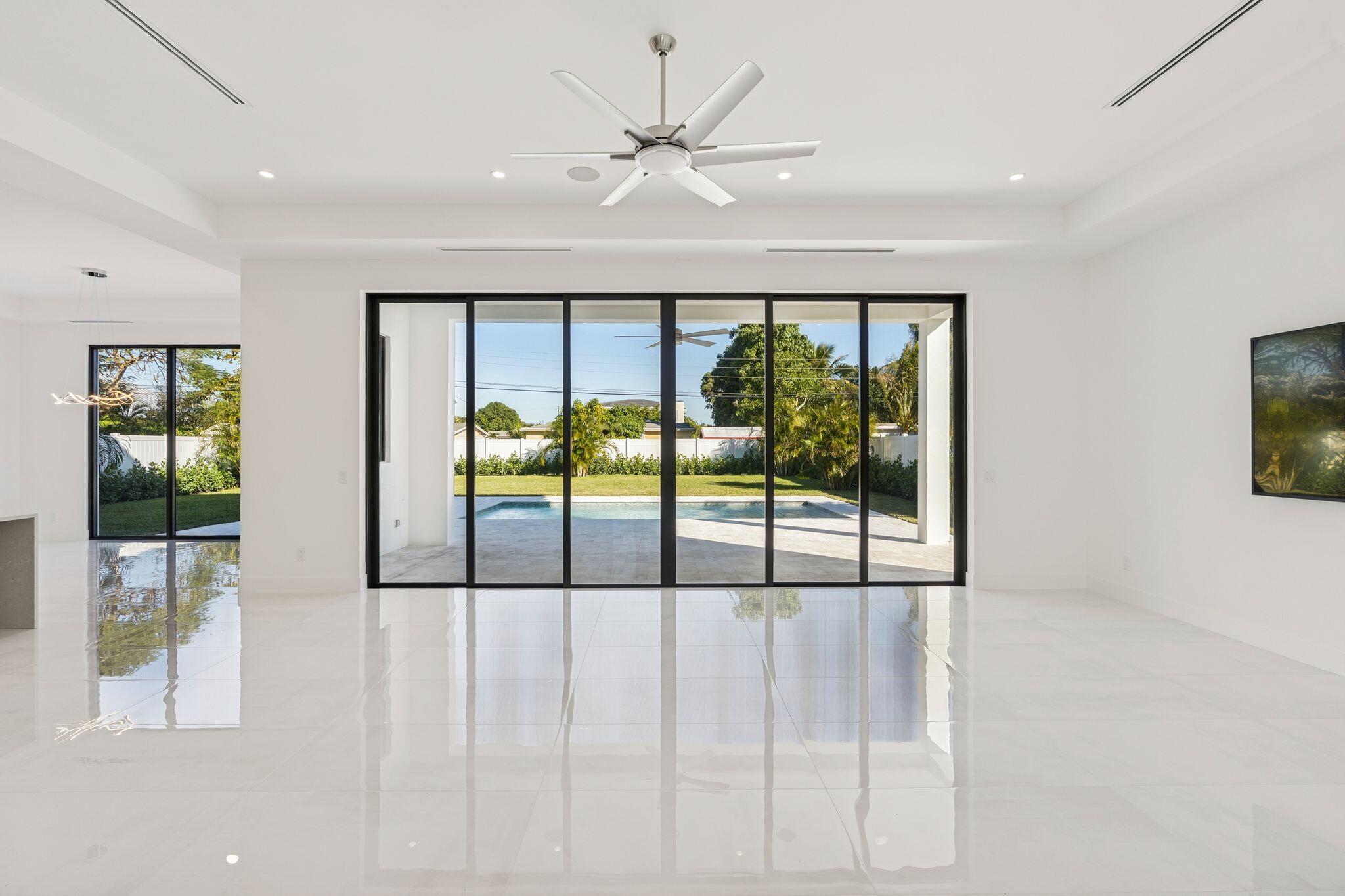 261 Northwest 8th Street Boca Raton, FL 33432 - Photo 16 of 53 261 NW 8th St Boca Raton FL 26