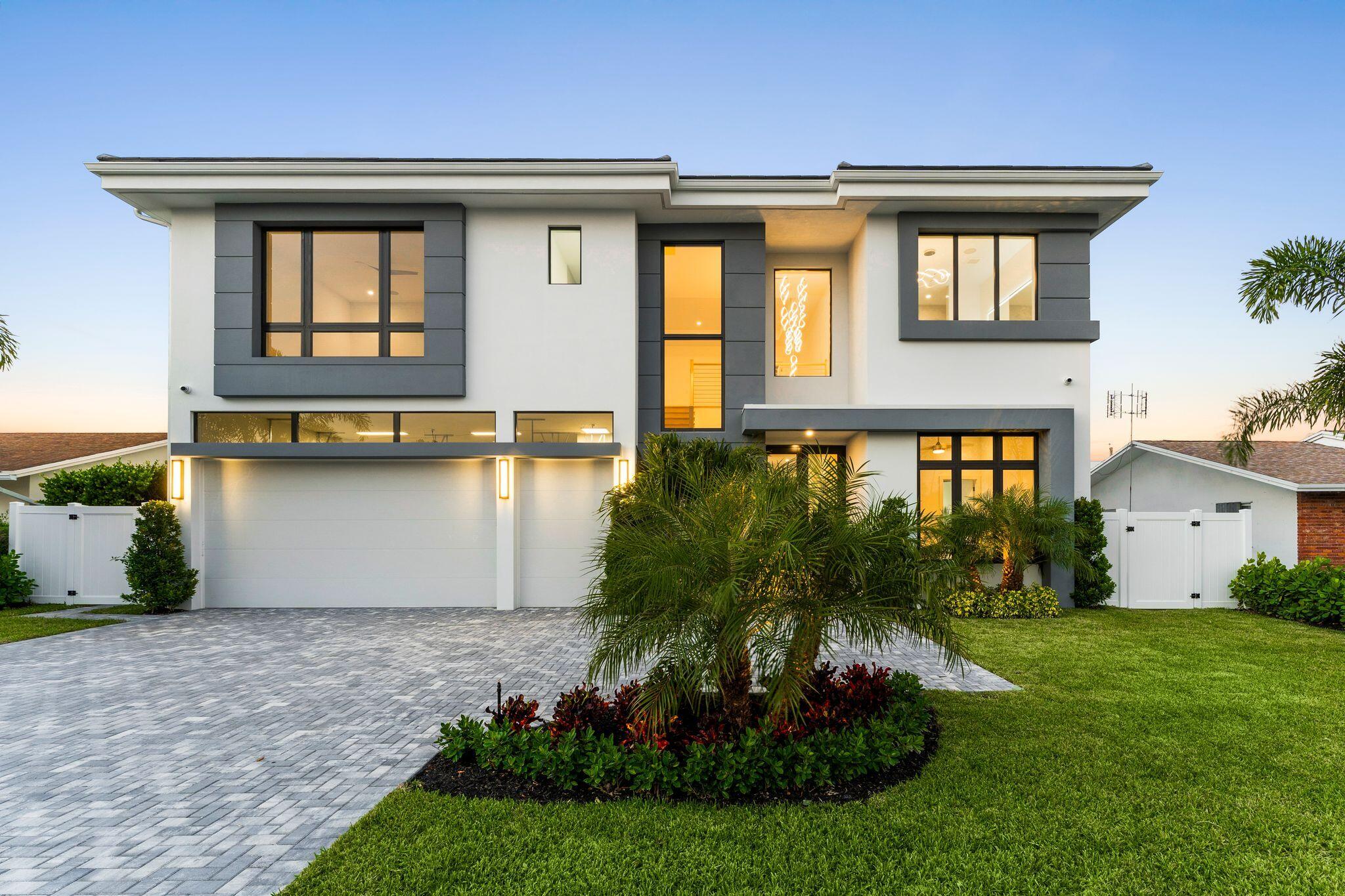 261 Northwest 8th Street Boca Raton, FL 33432 - Photo 3 of 53 261 nw 8th st Boca Raton 8