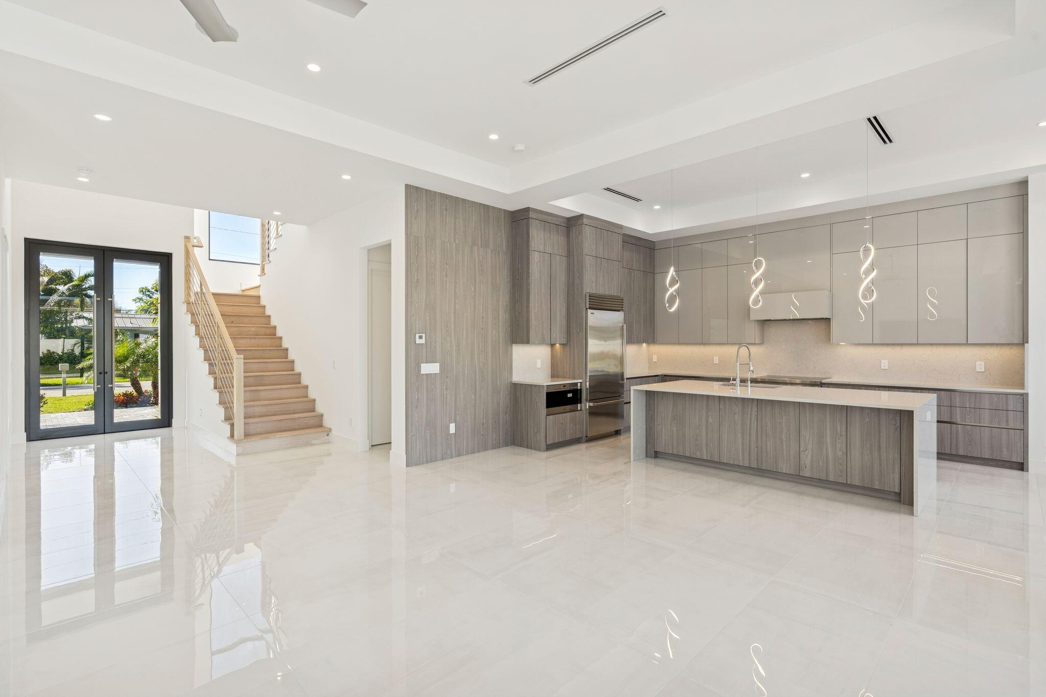 261 Northwest 8th Street Boca Raton, FL 33432 - Photo 46 of 53 261 NW 8th St Boca Raton FL 17