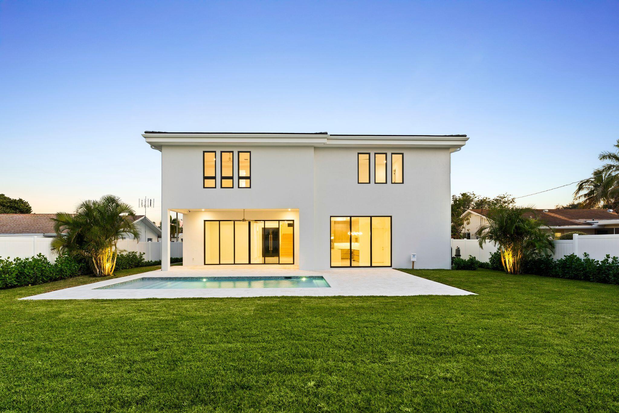 261 Northwest 8th Street Boca Raton, FL 33432 - Photo 50 of 53 261 nw 8th st Boca Raton 22