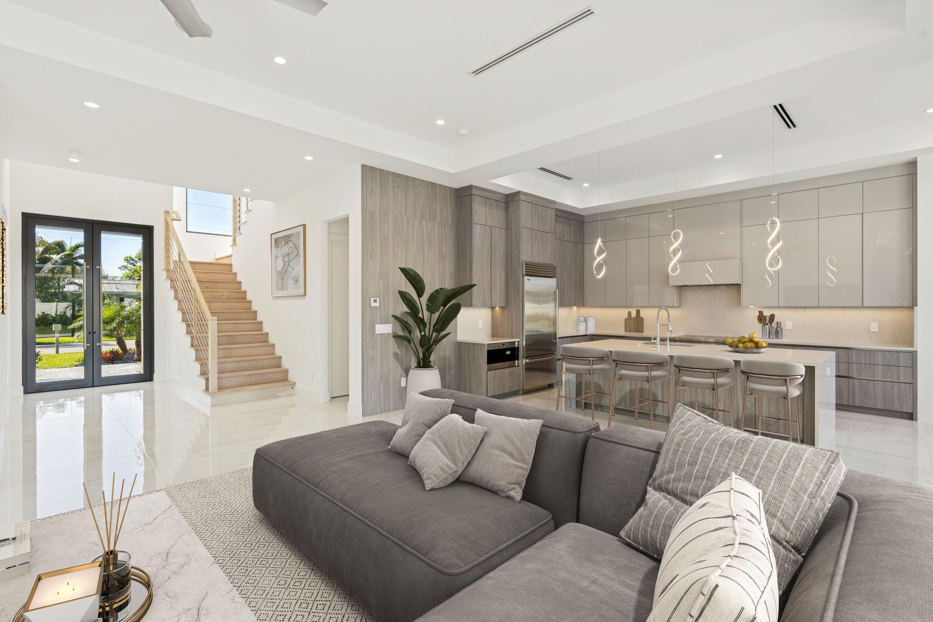 261 Northwest 8th Street Boca Raton, FL 33432 - Photo 8 of 53 r261 NW 8th St Boca Raton FL 17 (1)