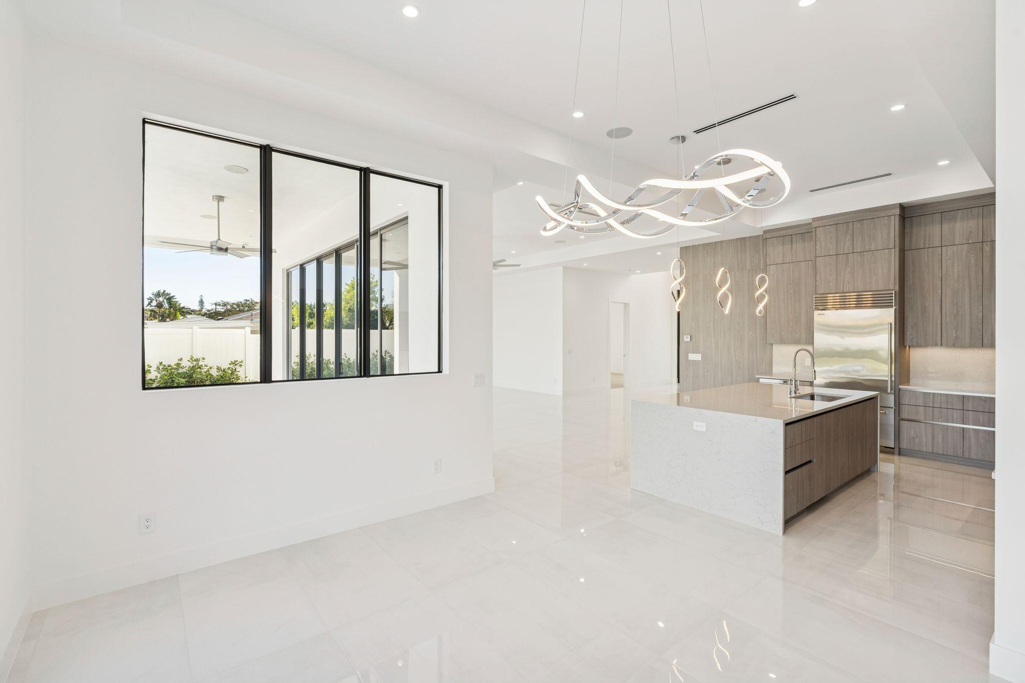 261 Northwest 8th Street Boca Raton, FL 33432 - Photo 10 of 53 261 NW 8th St Boca Raton FL 19