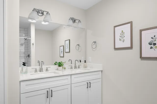 $424,000 | 13 Suffolk Drive, Unit 4, Concord, NH 03303