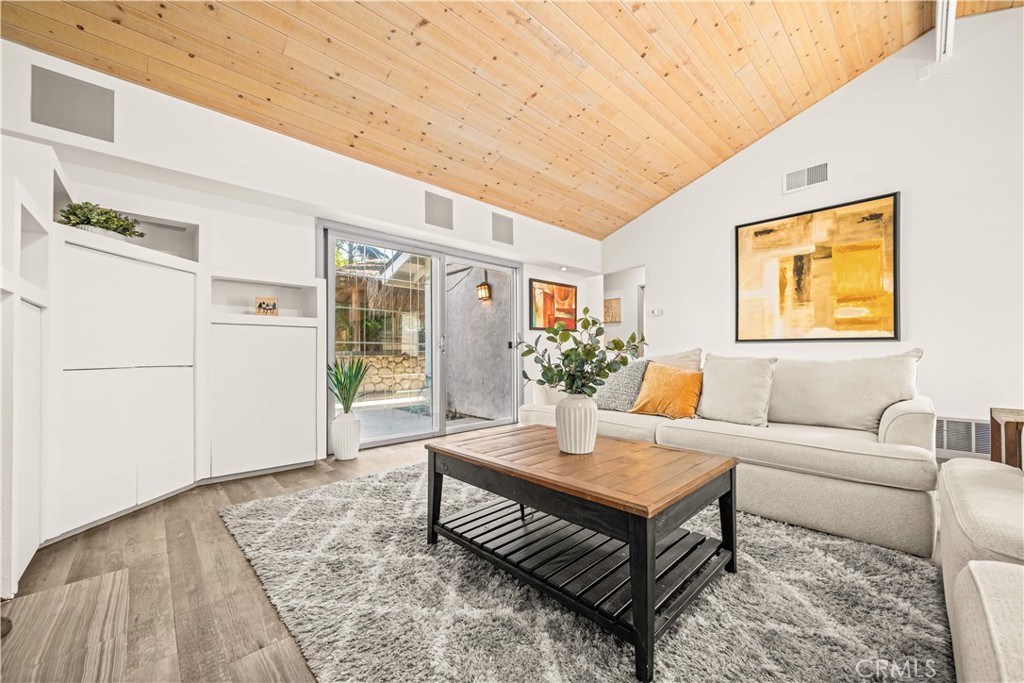 58 Fulton Irvine, CA 92620 - Photo 22 of 45 Gallery Image 22