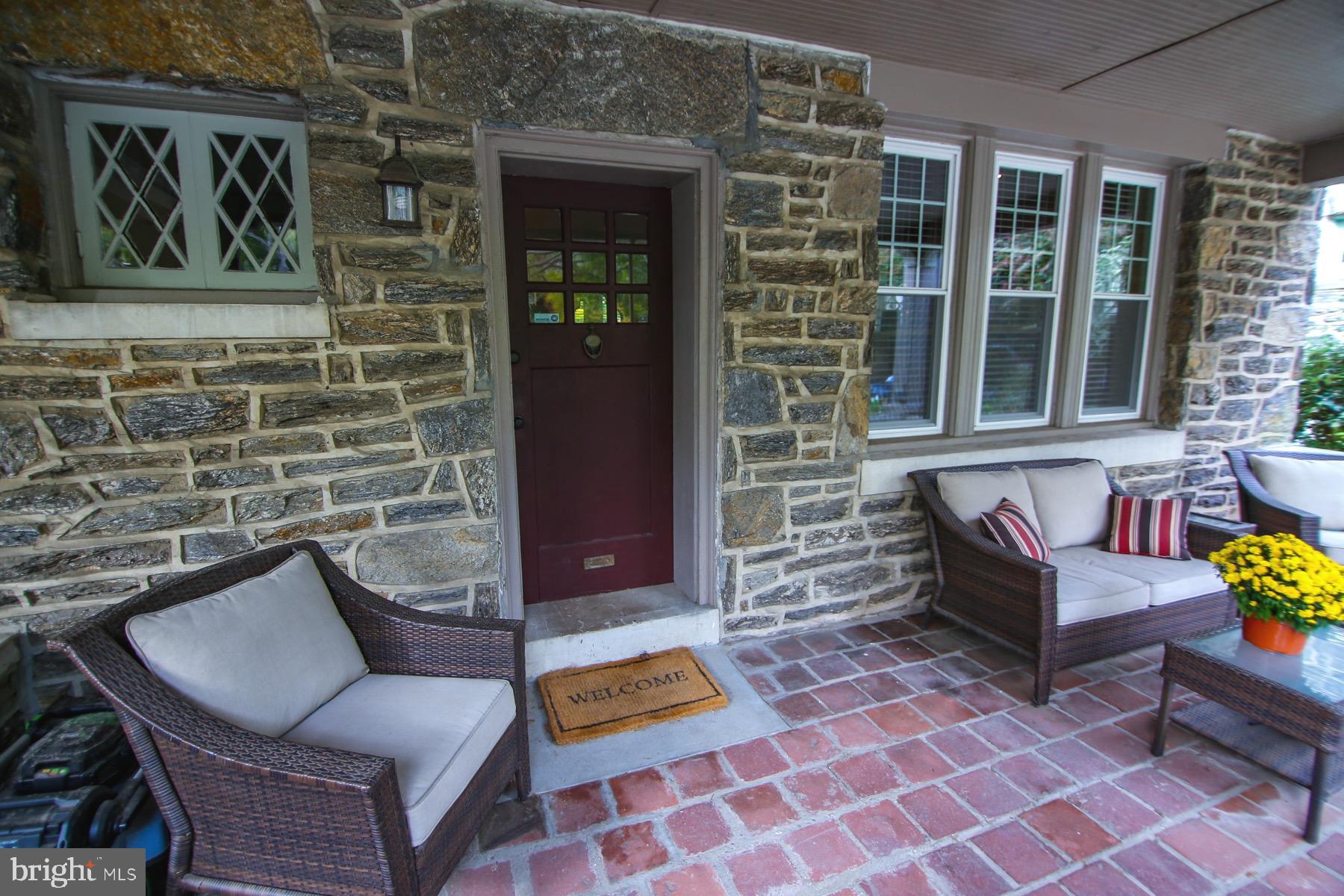 7128 Cresheim Road Philadelphia, PA 19119 - Photo 4 of 19 Philadelphias quintessential Wissahickon Schist