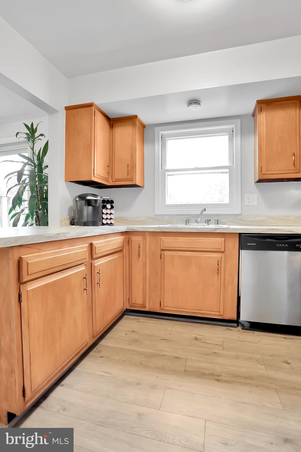 9909 Boise Road Laurel, MD 20708 - Photo 11 of 25 Kitchen