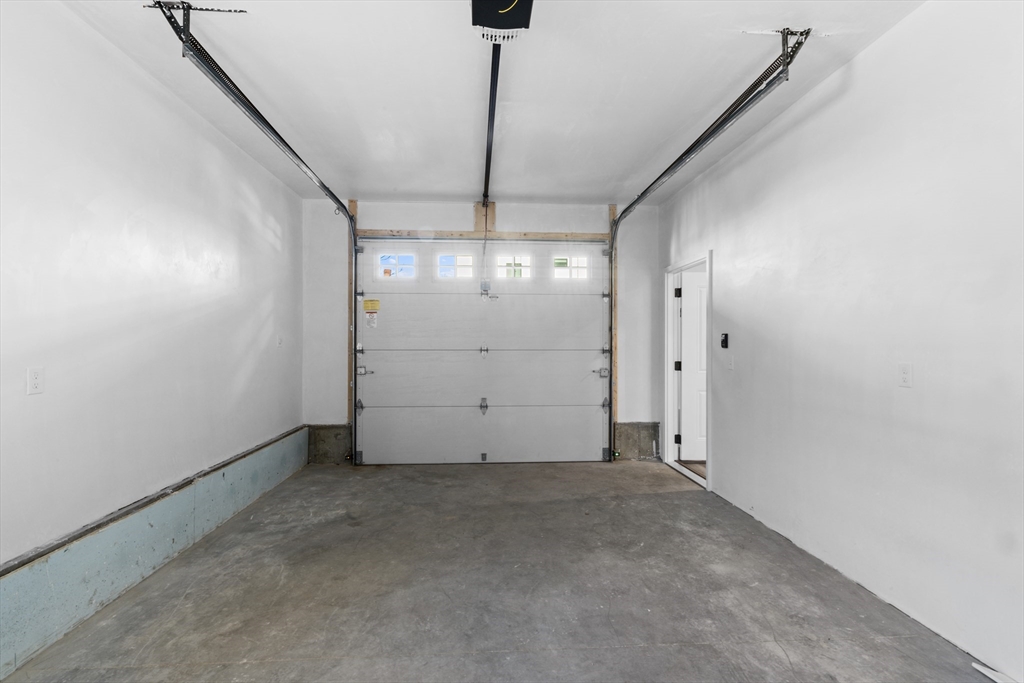 206 Durfee Street, Unit 3B Fall River, MA 02720 - Photo 9 of 9