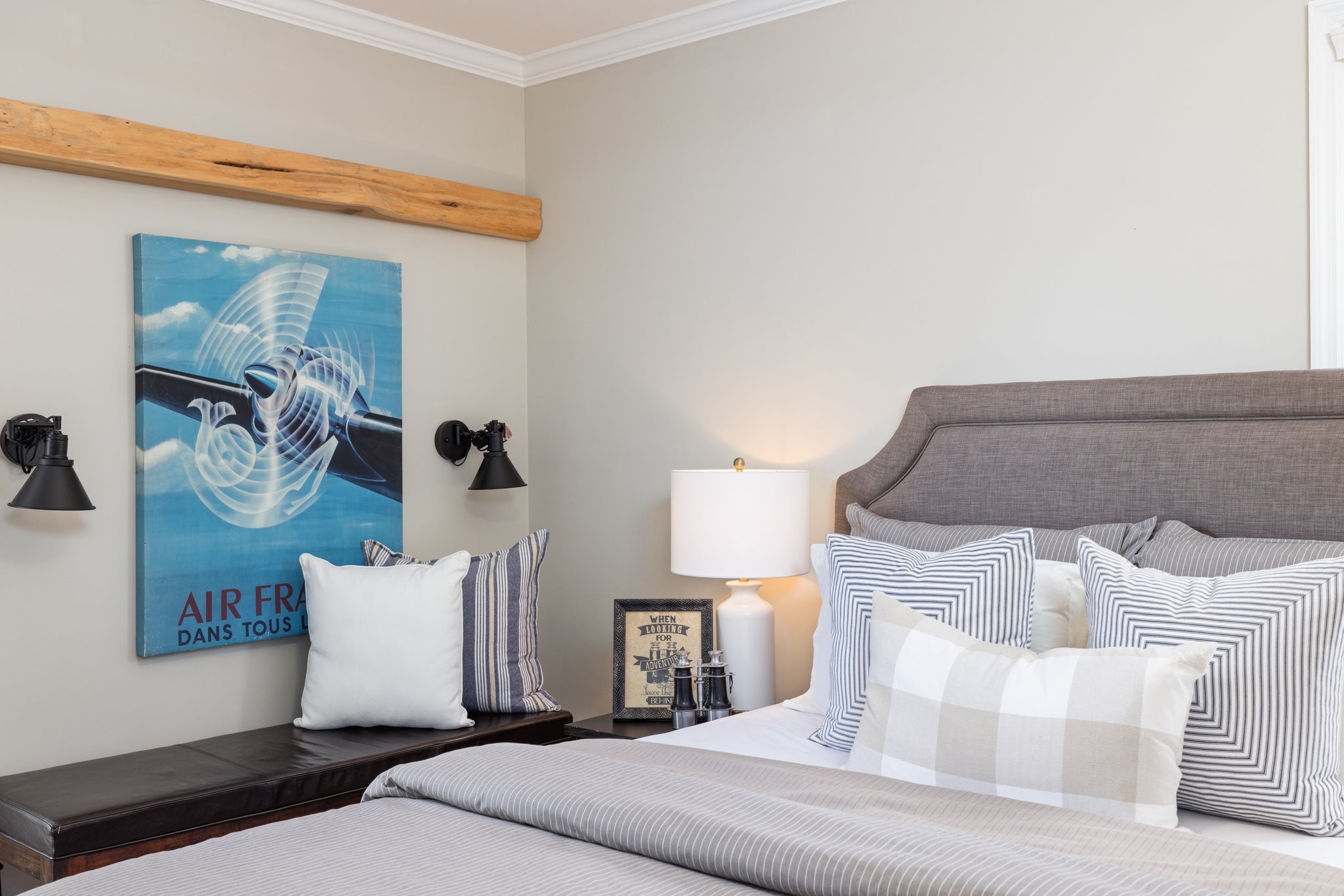 5375 Murfreesboro Road College Grove, TN 37046 - Photo 40 of 70 a bed room with a bed and a painting