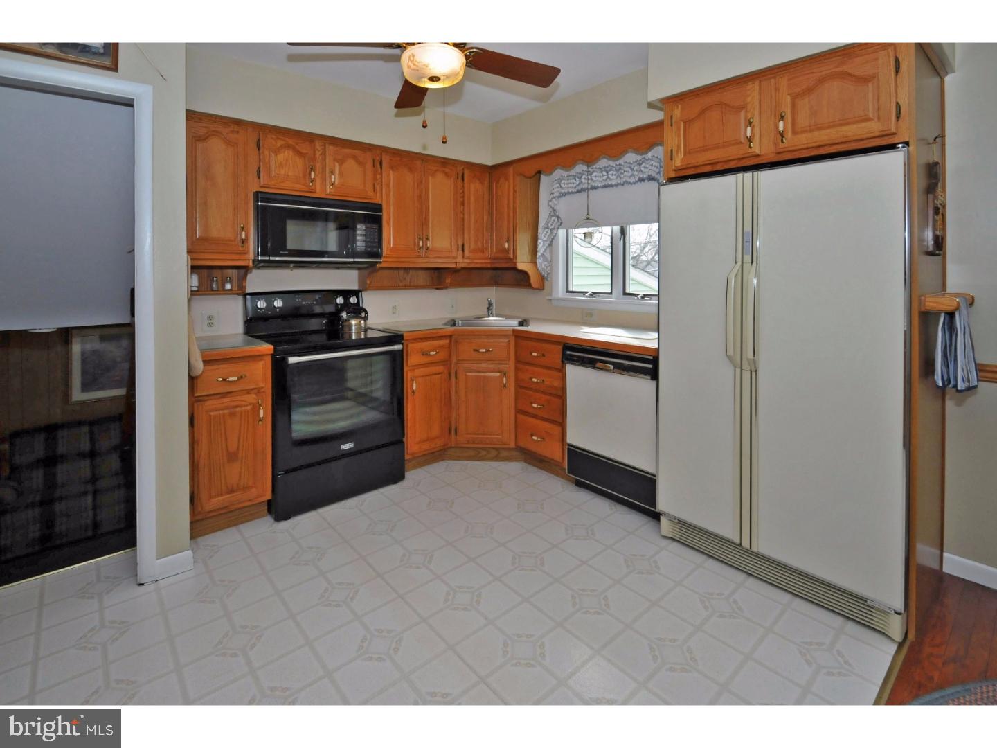1332 Partridge Road Abington, PA 19001 - Photo 7 of 25 Kitchen
