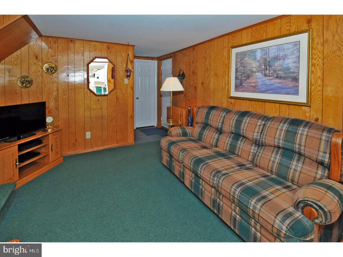1332 Partridge Road Abington, PA 19001 - Photo 10 of 25 Great Room