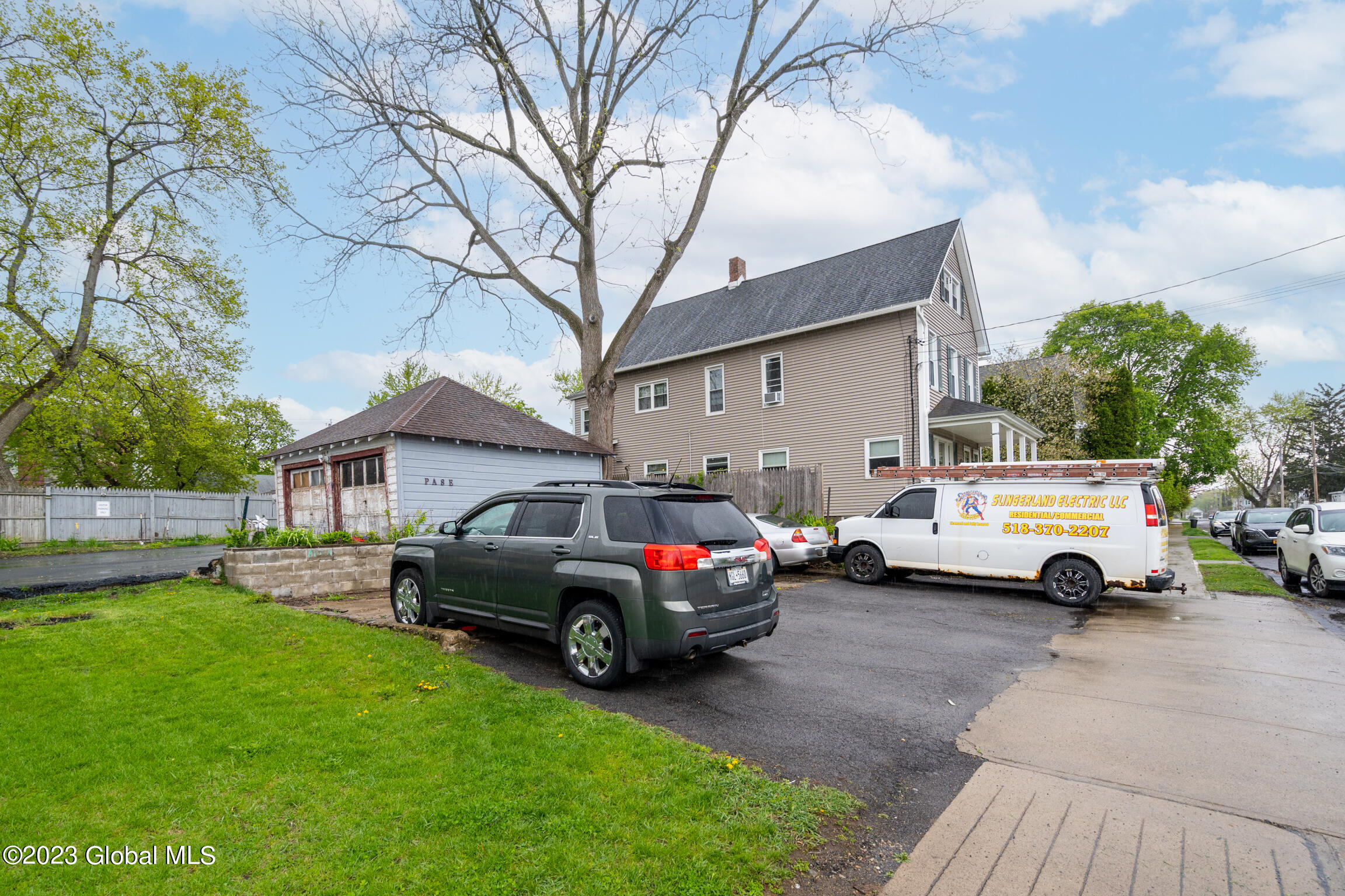 26 Sacandaga Road Scotia, NY 12302 - Photo 7 of 43 07