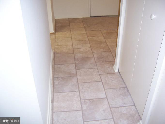 10004 Stedwick Road, Unit 104 Gaithersburg, MD 20886 - Photo 15 of 17 Interior (General)