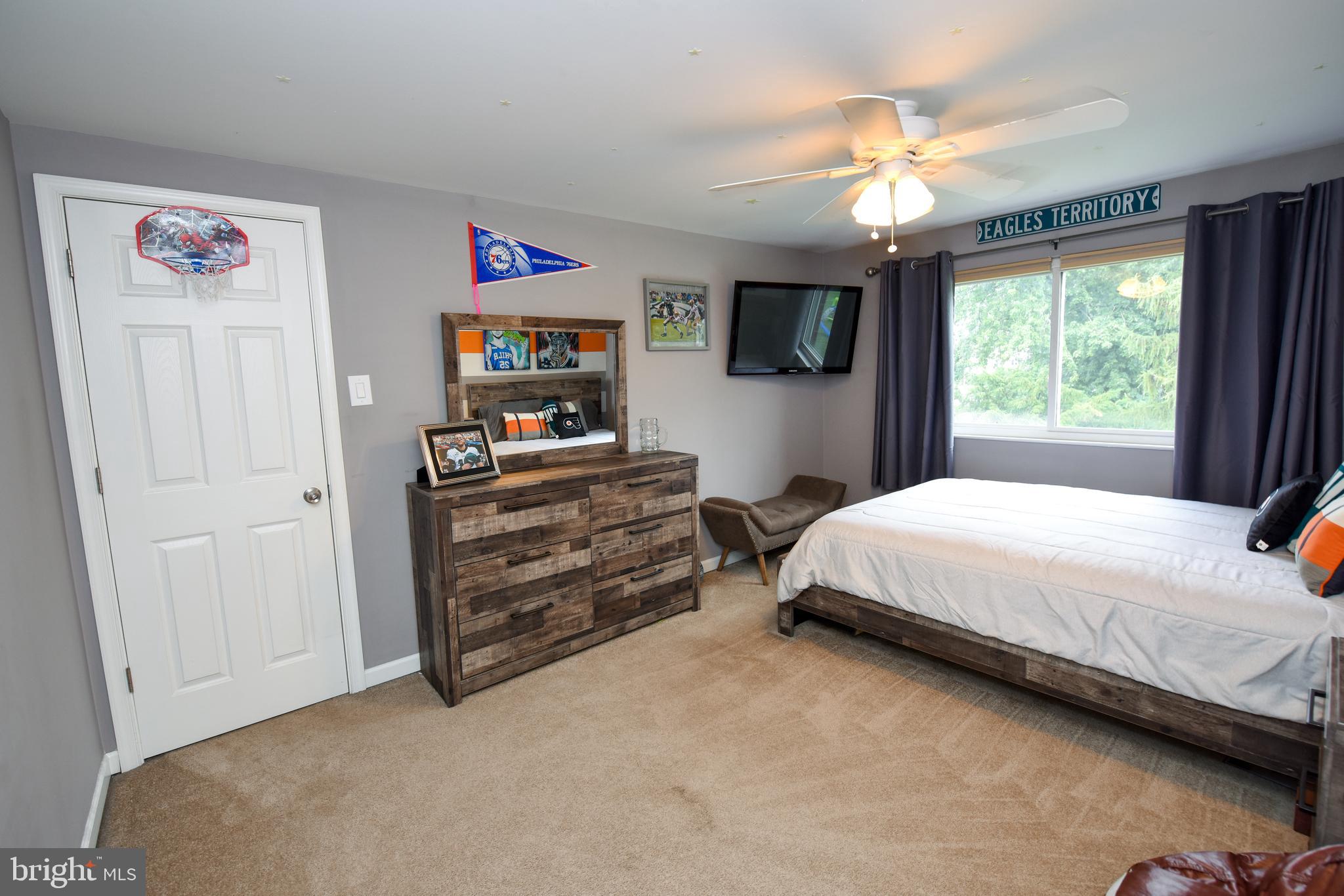 12720 Hollins Road Philadelphia, PA 19154 - Photo 23 of 30 2nd Bedroom