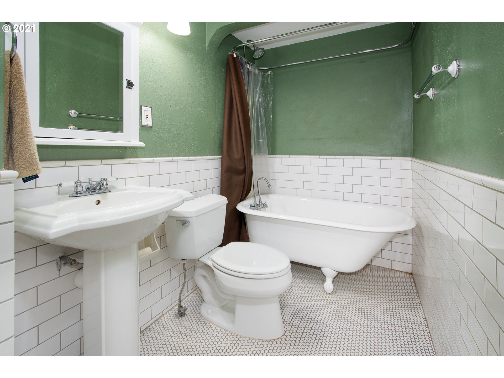 1224 Northwest Drake Way Camas, WA 98607 - Photo 16 of 27