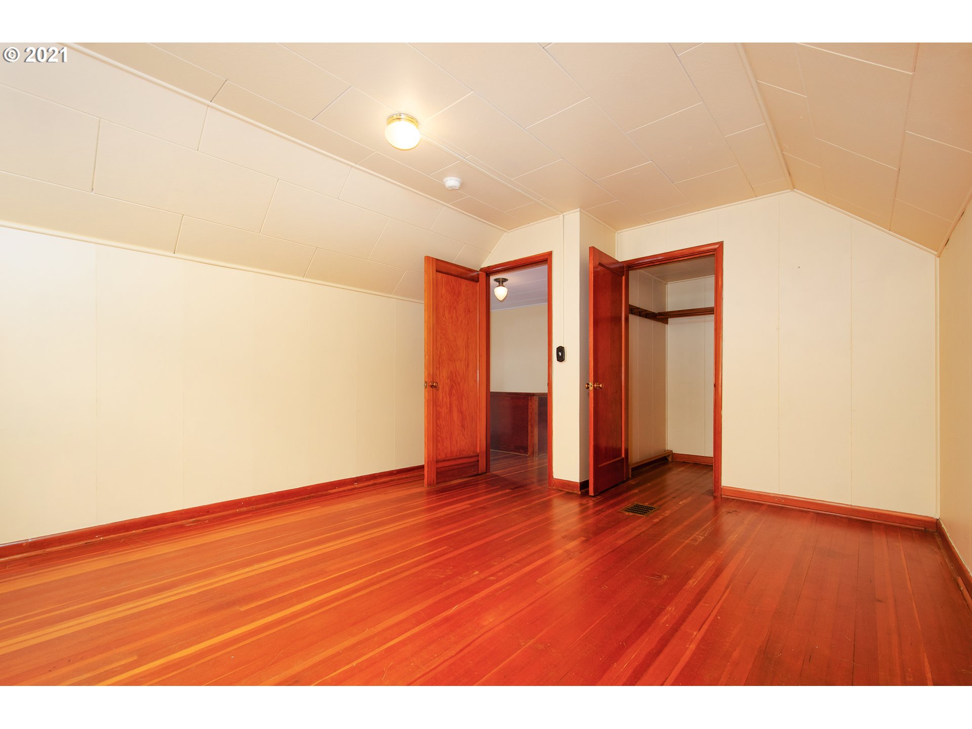 1224 Northwest Drake Way Camas, WA 98607 - Photo 18 of 27