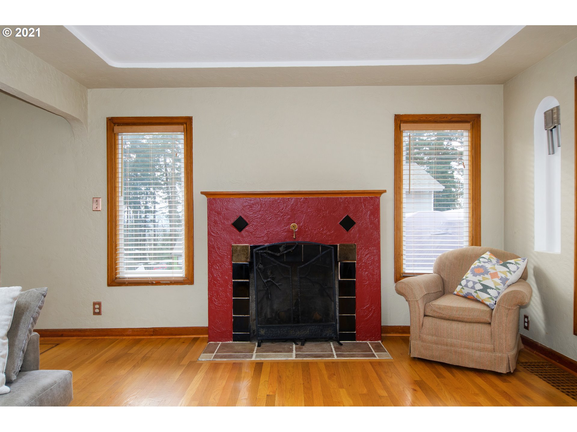 1224 Northwest Drake Way Camas, WA 98607 - Photo 5 of 27