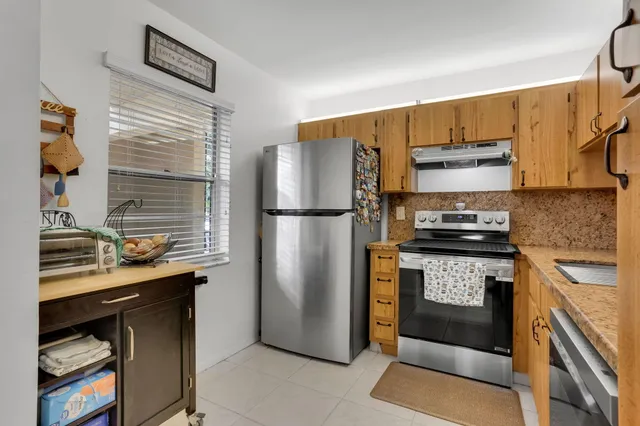 $235,000 | 2423 Northwest 89th Drive, Unit 102, Coral Springs, FL 33065