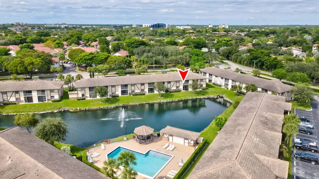 $235,000 | 2423 Northwest 89th Drive, Unit 102, Coral Springs, FL 33065