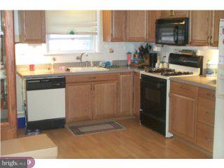 7303 Hill Road Philadelphia, PA 19128 - Photo 4 of 6 Gallery Image 4