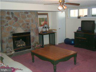 7303 Hill Road Philadelphia, PA 19128 - Photo 5 of 6 Gallery Image 5