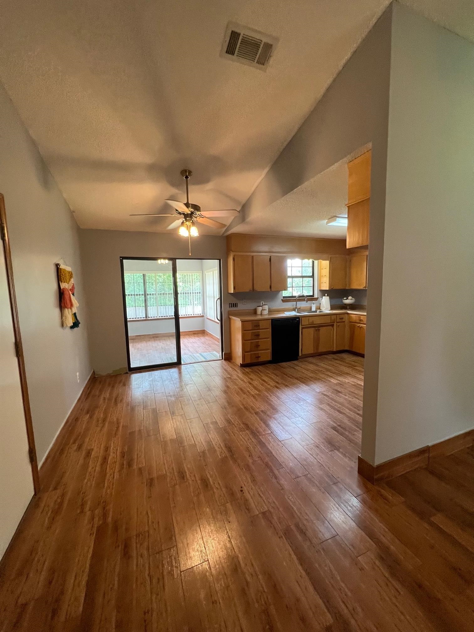2558 Santa Rosa Drive Lillian, AL 36549 - Photo 4 of 39
