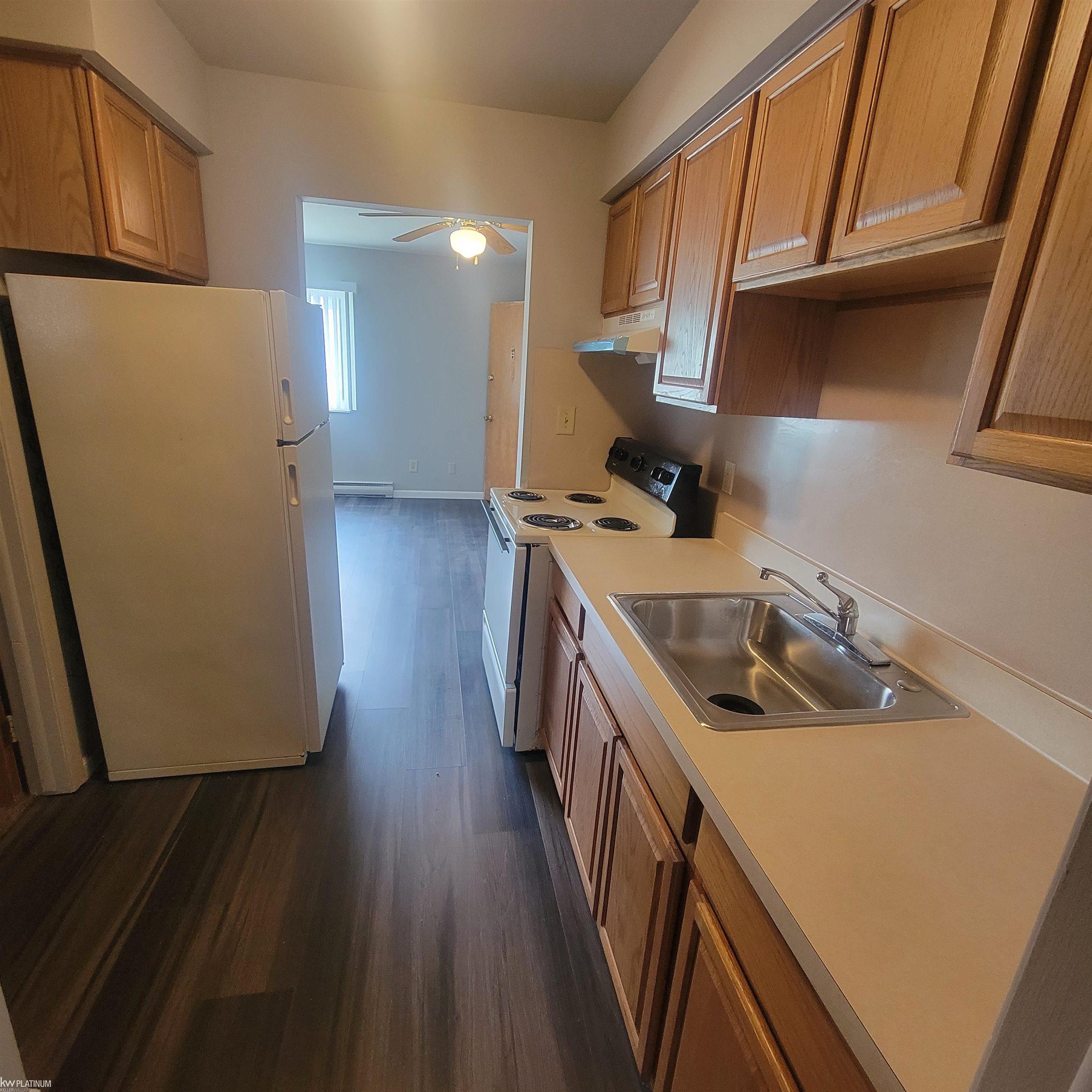 24008 Hall Road, Unit 2 Clinton Township, MI 48036 - Photo 7 of 13