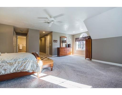 132 Eben Chamberlain Road Northbridge, MA 01588 - Photo 17 of 42 Gallery Image 17