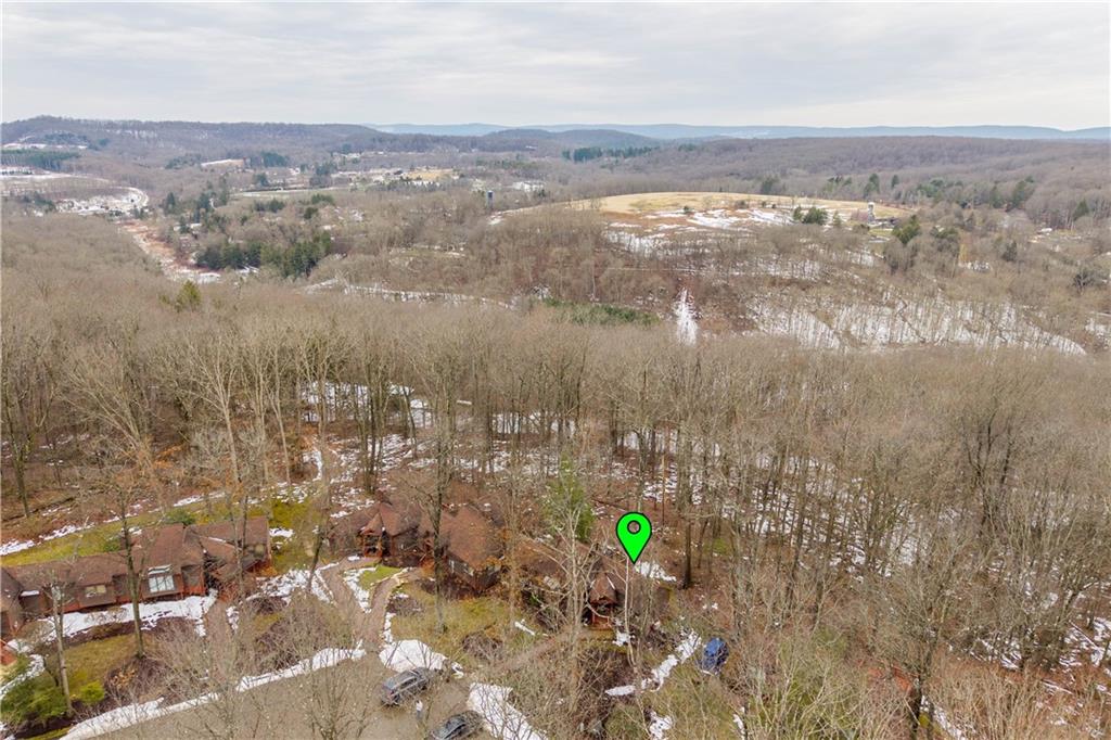 618 The Maples Farmington, PA 15437 - Photo 12 of 38