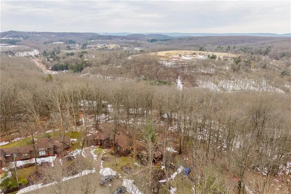 $449,900 | 618 The Maples, Farmington, PA 15437