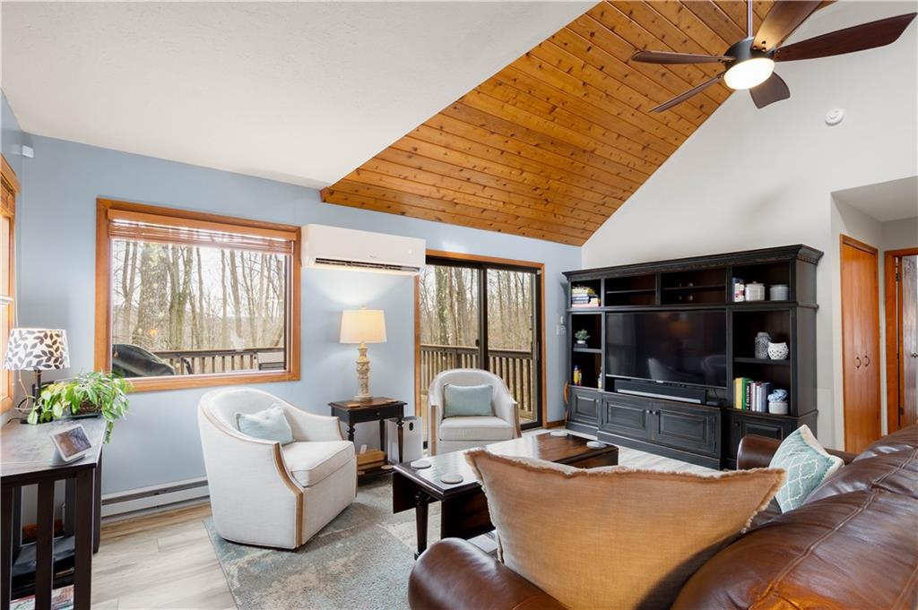 618 The Maples Farmington, PA 15437 - Photo 21 of 38