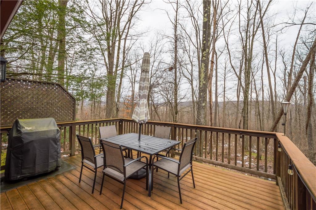 618 The Maples Farmington, PA 15437 - Photo 7 of 38