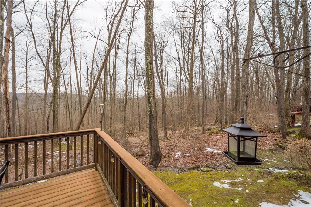 618 The Maples Farmington, PA 15437 - Photo 8 of 38