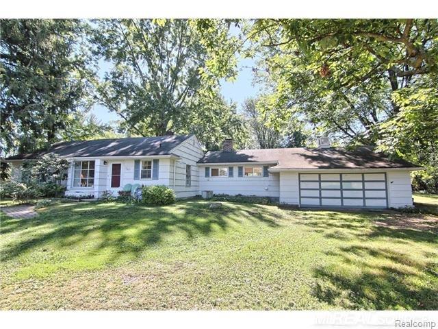 1769 West Avon Road Rochester Hills, MI 48309 - Photo 1 of 26