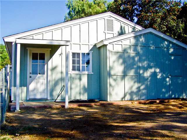 4075 Helena Road Fallbrook, CA 92028 - Photo 5 of 24