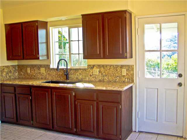 4075 Helena Road Fallbrook, CA 92028 - Photo 7 of 24