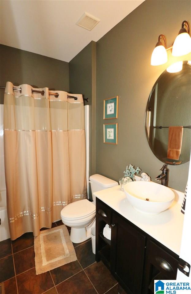 216 Easy Street Anniston, AL 36207 - Photo 18 of 35