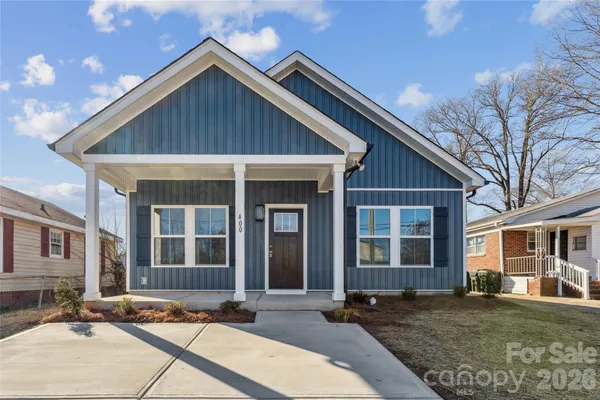 $299,800 | 400 Lincoln Street Southwest, Concord, NC 28025
