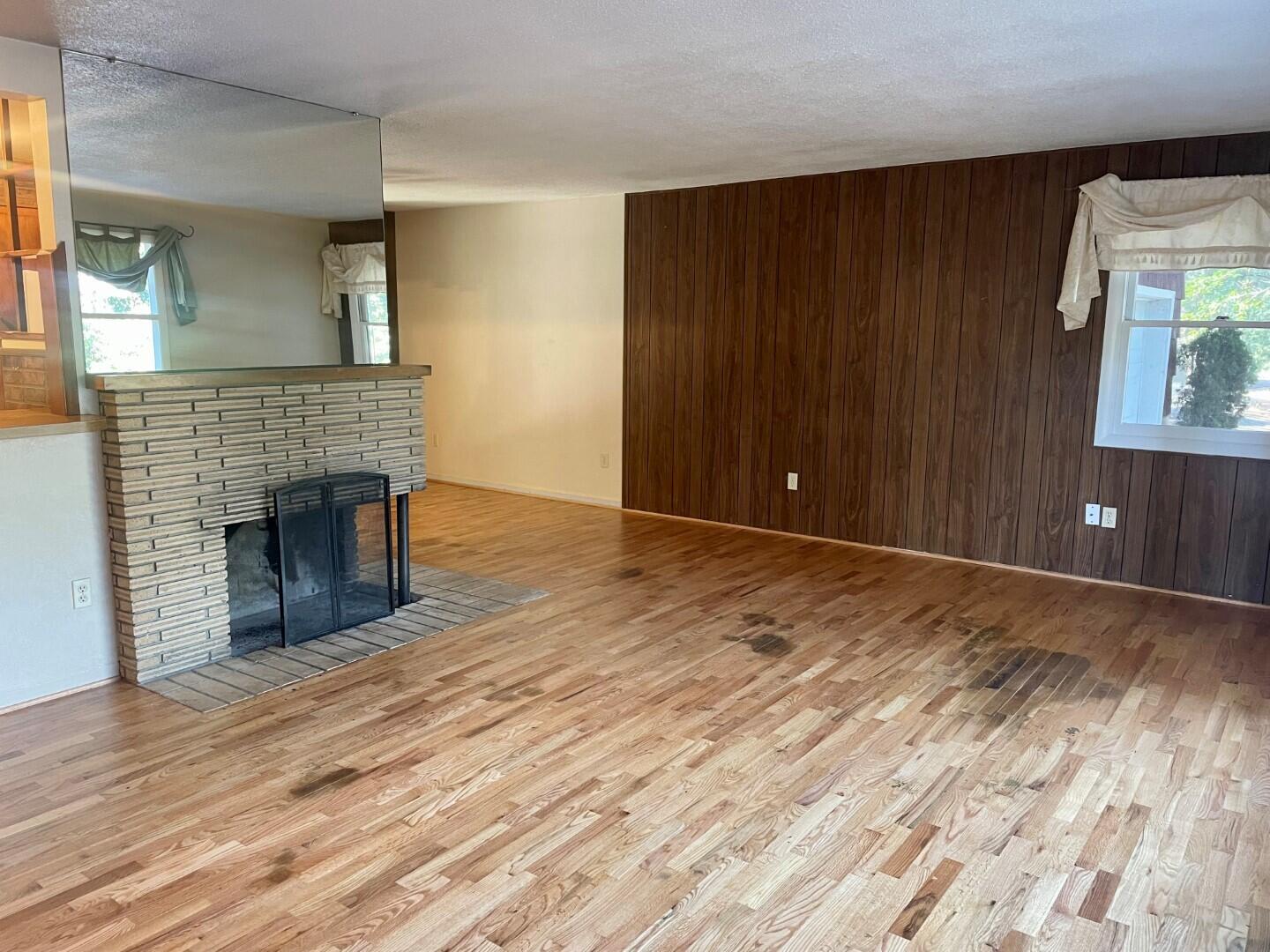 2665 Old Military Road Central Point, OR 97502 - Photo 11 of 13 10