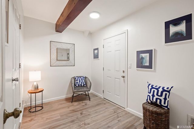 a view of entryway front of a house