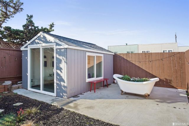 $1,675,000 | 2251 47th Avenue, San Francisco, CA 94116